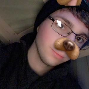 Meet your Posher, Dakota